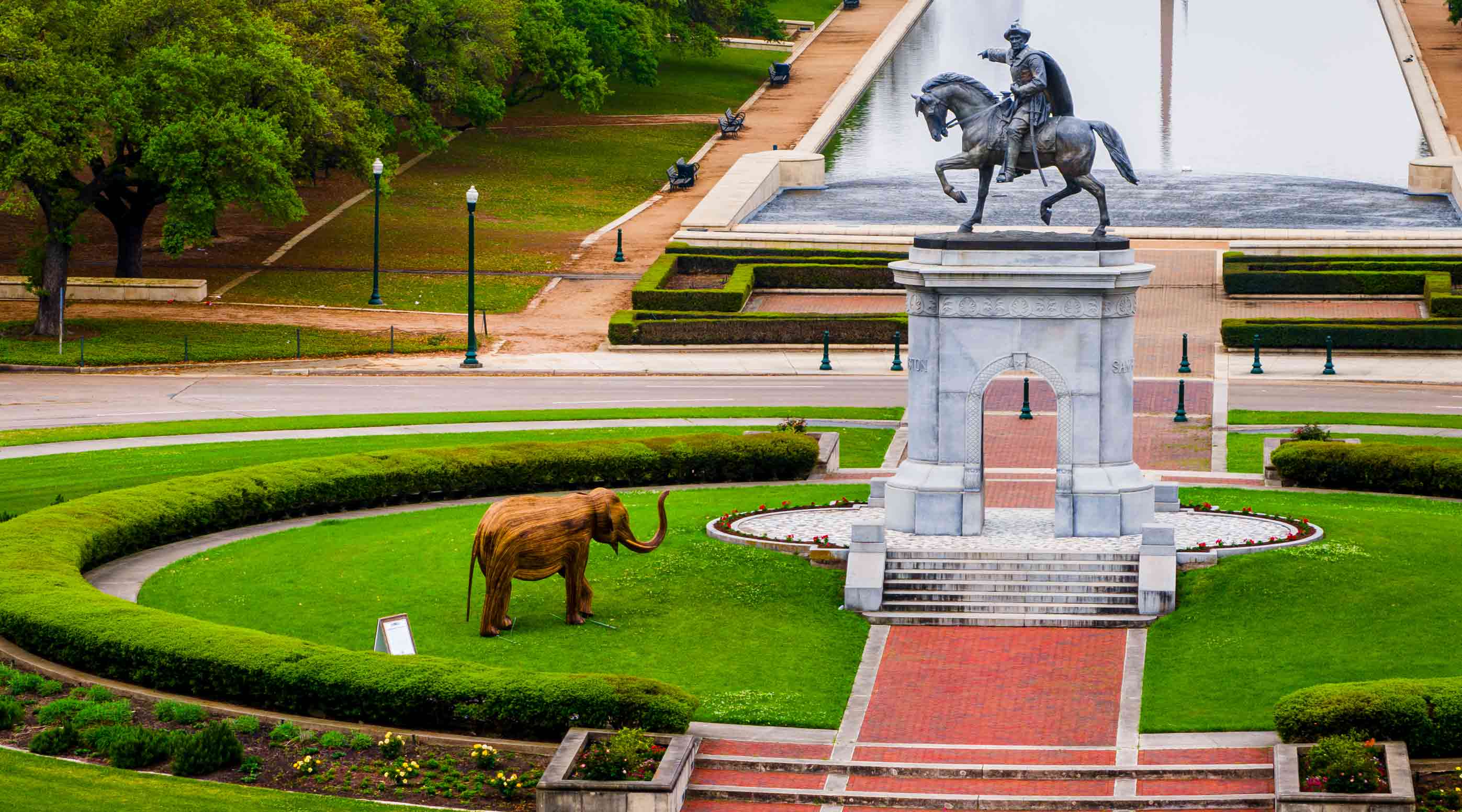 A lone elephant sculpture in Hermann Park Conservancy.